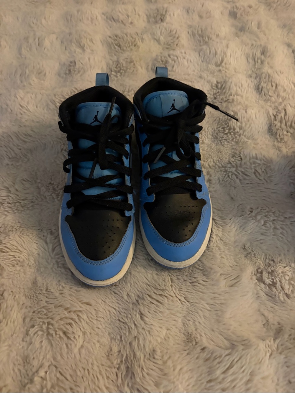 Jordan Kids High-Top Sneakers in University Blue and Black